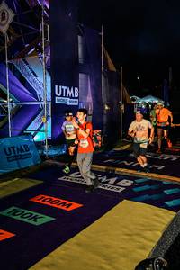 BIB: 
                            <button type="button" onclick="openModal(25250692)" class="btn btn-primary btn-sm float-right btn-popup" data-toggle="modal" data-target=".modal-high-quality">
                        <i class="fas fa-shopping-cart"></i> Add to Cart
                    </button>
                                            <button type="button" onclick="isThisMe(25250692, true)" class="btn btn-success btn-sm float-right btn-popup btn-isme hidden" data-toggle="tooltip" data-placement="bottom" title="นี่คือรูปของคุณใช่ไหม คลิกที่นี่เพื่อเอาเข้าอัลบั้ม">
                        <i class="fas fa-plus"></i> Add to album
                    </button>
                    <button type="button" onclick="isThisMe(25250692, false)" class="btn btn-warning btn-sm float-right btn-popup btn-isnotme hidden">
                        <i class="fas fa-ban"></i> Remove from album
                    </button>